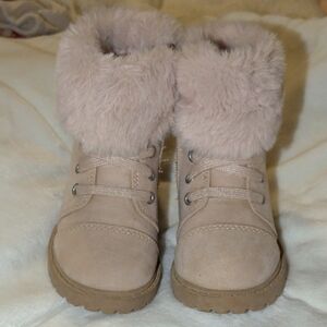 Old Navy Cozy Pink Fur-Lined Kids Boots